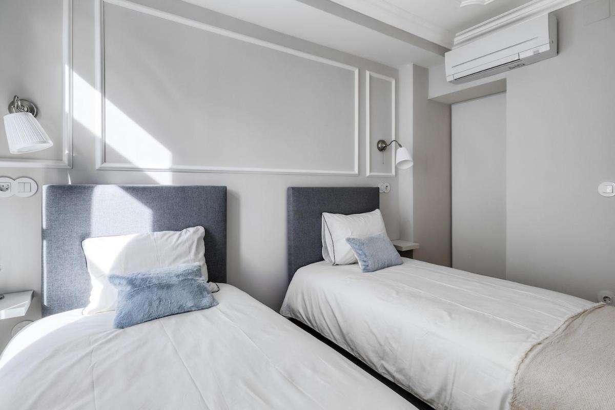 Lisbon Beautiful 2 Bedroom Apartment With Views In Rua Augusta Lisboa Extérieur photo