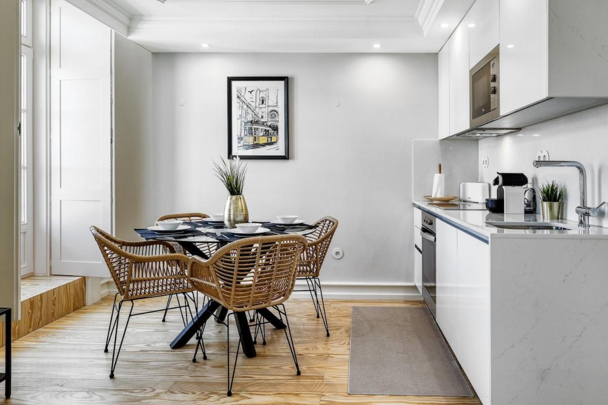 Lisbon Beautiful 2 Bedroom Apartment With Views In Rua Augusta Lisboa Extérieur photo